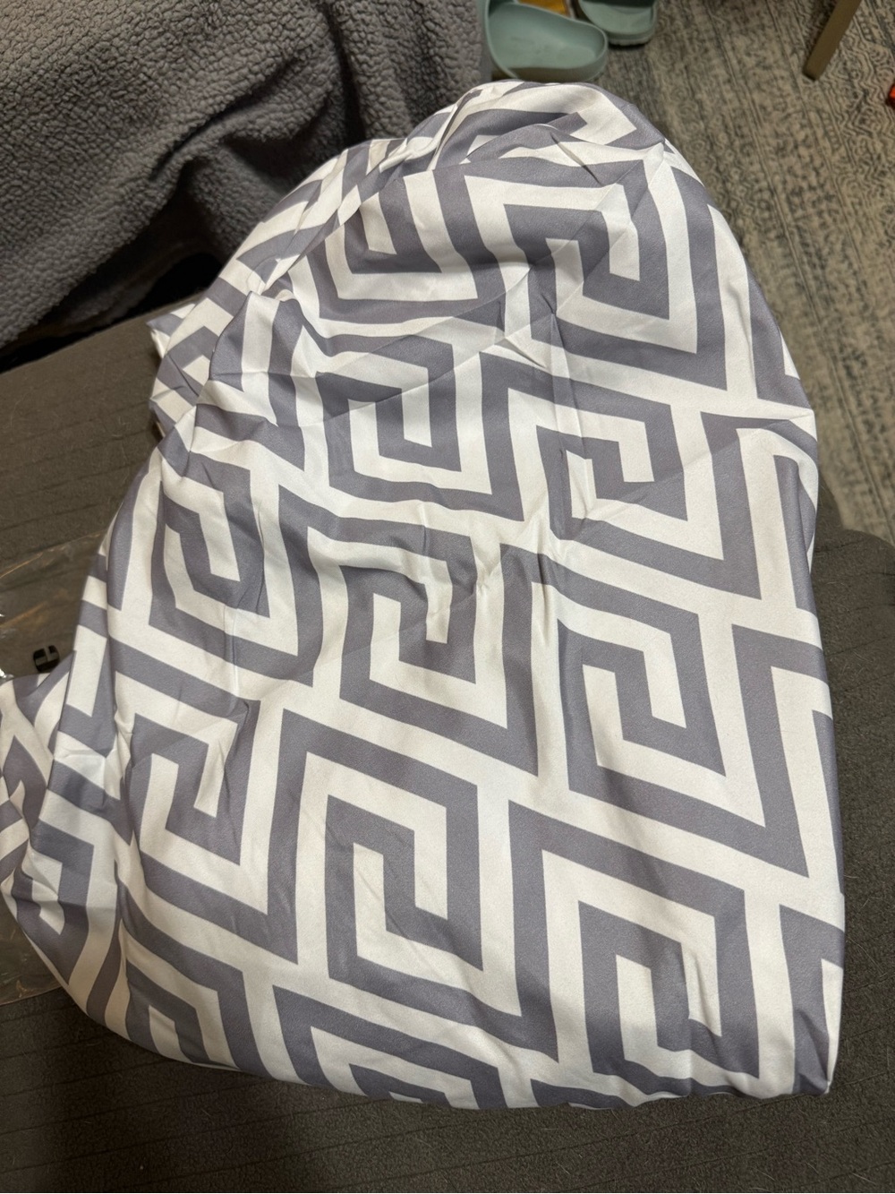 Twin - Grey white geometric pattern (bottom sheet only)
